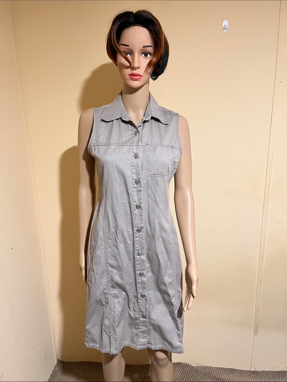 100%Cotton Denim&Co Sleeveless Button-Front Dress in Gray
